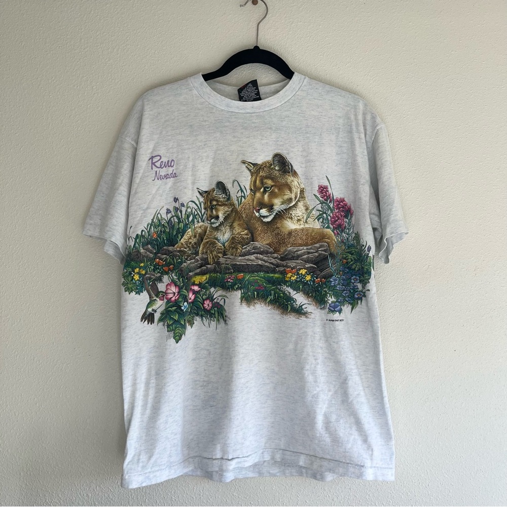 vintage reno nevada cougar t-shirt